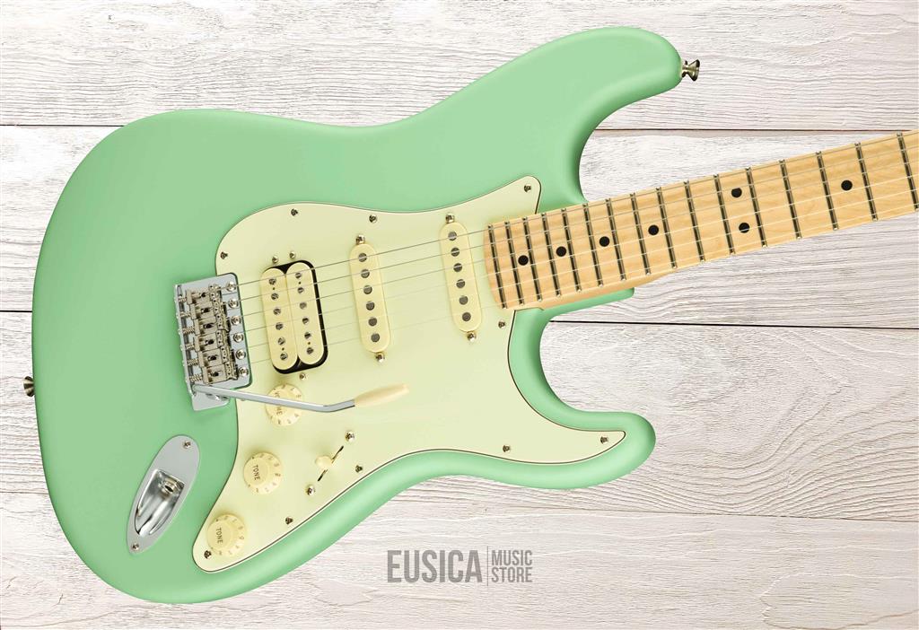 Fender American Performer, Stratocaster, Satín Surf Green, Guitarra Eléctrica con gig bag