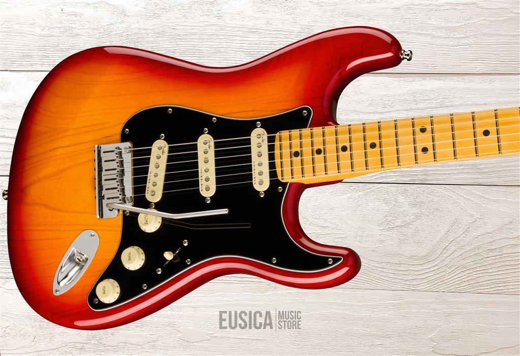 Fender American Ultra Luxe Stratocaster, Plasma Red Burst, Guitarra Eléctrica