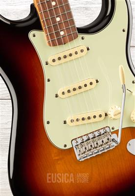 Fender Vintera '60s, Stratocaster, 3-Color Sunburst, Guitarra Eléctrica con gig bag