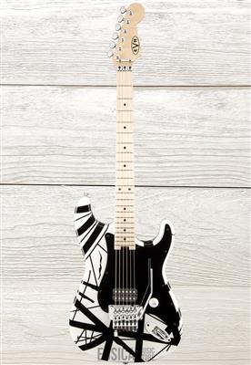 EVH Striped Series White with Black Stripes, Guitarra Eléctrica